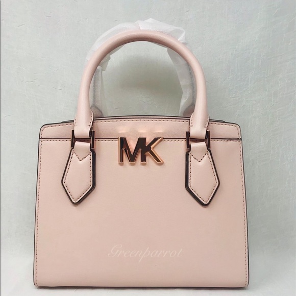 Michael Kors Handbags - NEW MICHAEL KORS MOTT MED MESSENGER CROSSBODY